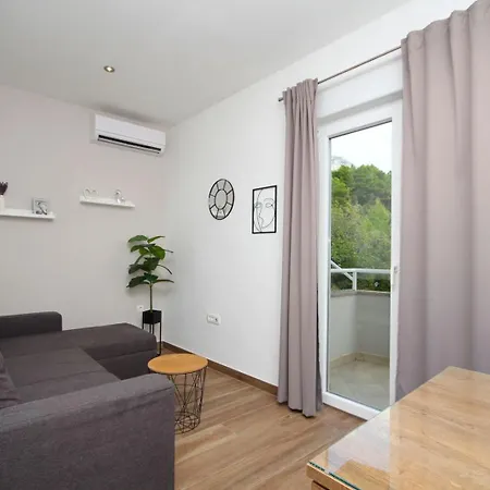 Apartment Apartmani Sulenta Tucepi