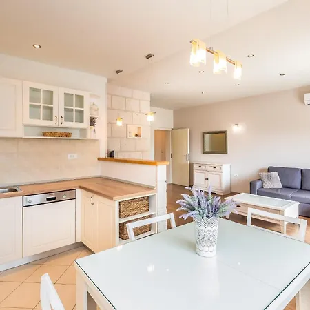 Apartmani Sulenta Tucepi