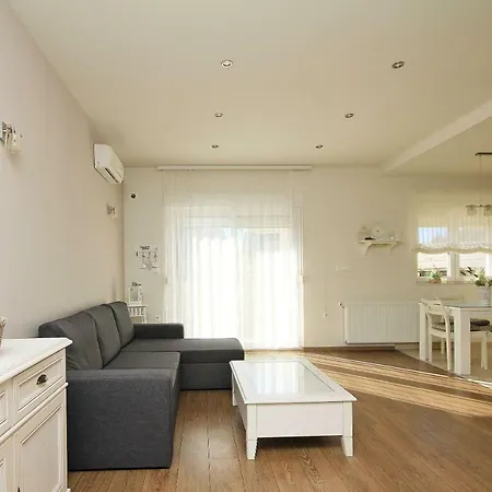 Apartment Apartmani Sulenta Tucepi