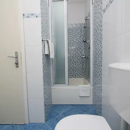 Apartmani Sulenta Apartment *