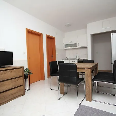 Apartament Sulenta *
